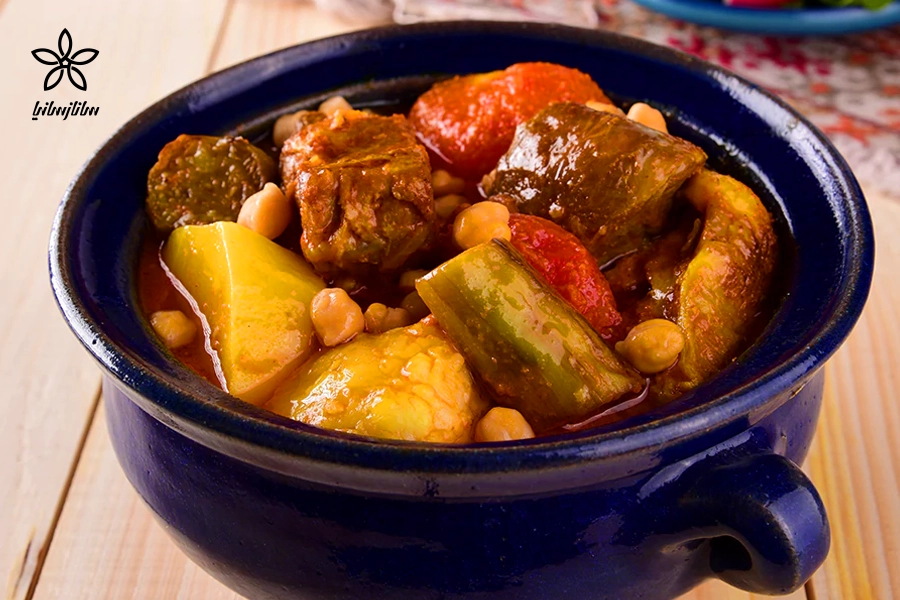 طرز تهیه آبگوشت گوجه یزدی